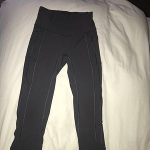 Size 4 charcoal lululemon